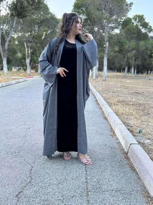 Abaya Ouverte Grise — Manches Boutonnées